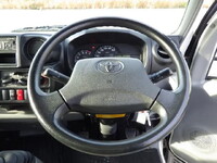 トヨタダイナ冷凍車（冷蔵車）小型（2t・3t）[写真16]