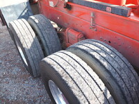 UDトラックスクオンダンプ大型（10t）[写真13]