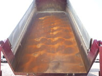 UDトラックスクオンダンプ大型（10t）[写真18]