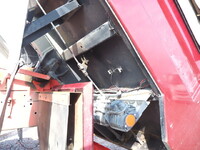 UDトラックスクオンダンプ大型（10t）[写真19]