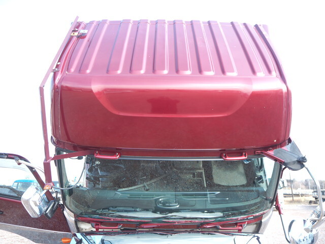 UDトラックスクオンダンプ大型（10t）[写真28]