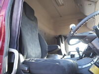 UDトラックスクオンダンプ大型（10t）[写真35]