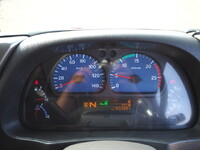 UDトラックスクオンダンプ大型（10t）[写真39]