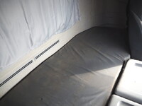 UDトラックスクオンダンプ大型（10t）[写真40]