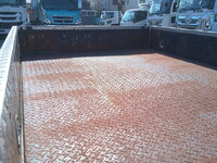 日野デュトロ平ボディ小型（2t・3t）[写真21]