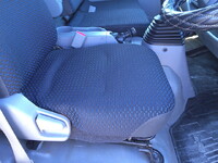 日野デュトロ平ボディ小型（2t・3t）[写真24]