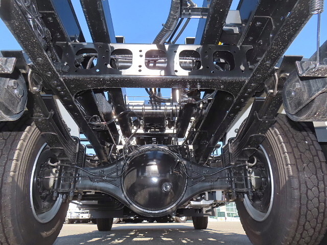 いすゞフォワードコンテナ専用車中型（4t）[写真10]