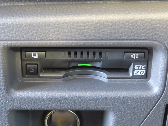 いすゞフォワードコンテナ専用車中型（4t）[写真23]