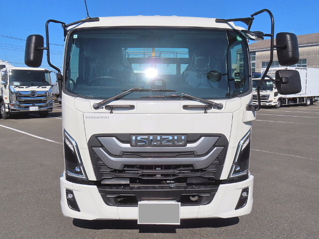いすゞフォワードコンテナ専用車中型（4t）[写真04]