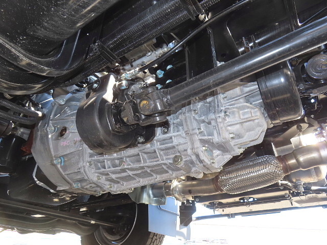 いすゞフォワードコンテナ専用車中型（4t）[写真07]