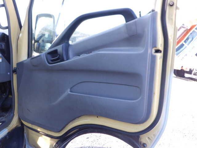 日野デュトロアルミウイング小型（2t・3t）[写真30]