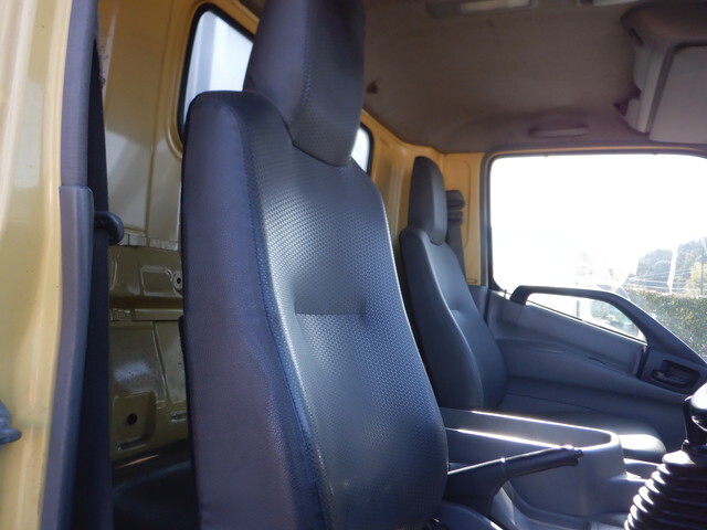 日野デュトロアルミウイング小型（2t・3t）[写真33]