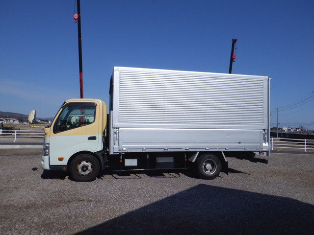 日野デュトロアルミウイング小型（2t・3t）[写真06]