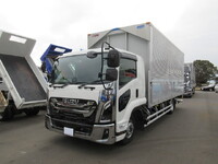 いすゞフォワードアルミウイング中型（4t）[写真04]