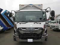 いすゞフォワードアルミウイング中型（4t）[写真07]