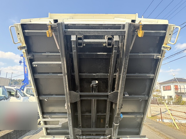 日野デュトロローダーダンプ小型（2t・3t）[写真14]