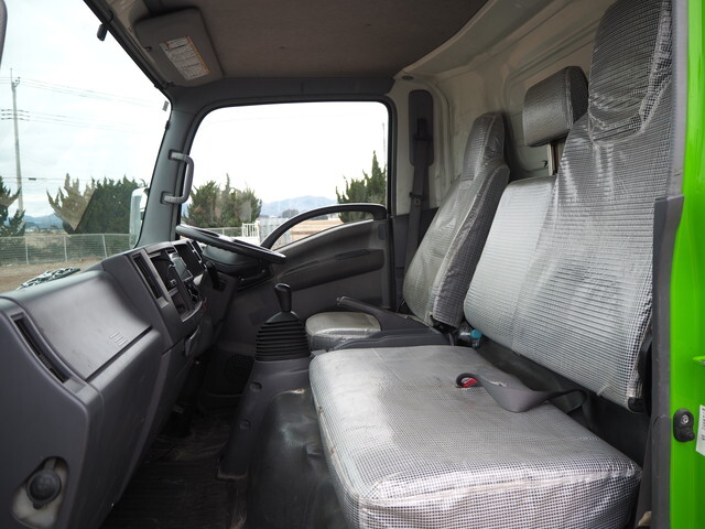 いすゞエルフセルフローダー小型（2t・3t）[写真34]