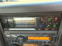 いすゞフォワード冷凍車（冷蔵車）中型（4t）[写真23]