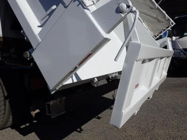 三菱ふそうキャンターダンプ小型（2t・3t）[写真21]