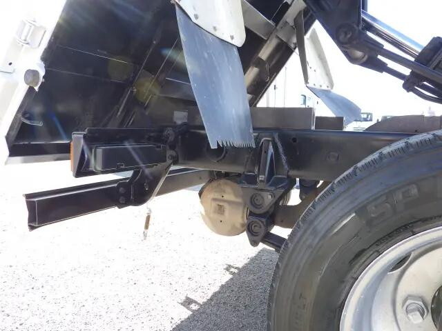 三菱ふそうキャンターダンプ小型（2t・3t）[写真23]