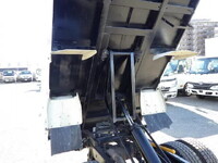 三菱ふそうキャンターダンプ小型（2t・3t）[写真28]