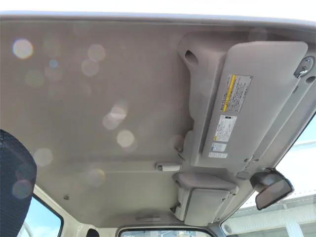 日野デュトロタンク車（タンクローリー）小型（2t・3t）[写真20]