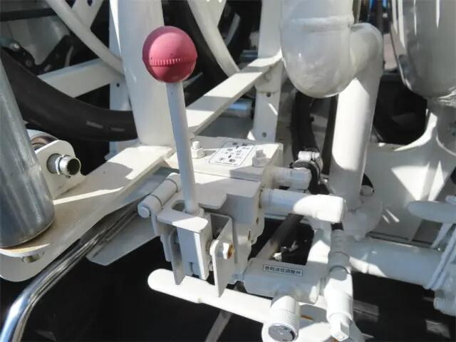 日野デュトロタンク車（タンクローリー）小型（2t・3t）[写真28]