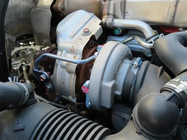 日野デュトロタンク車（タンクローリー）小型（2t・3t）[写真31]