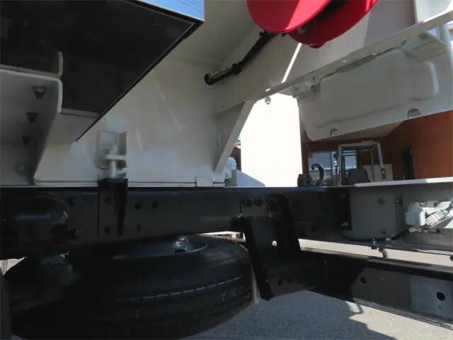 日野デュトロタンク車（タンクローリー）小型（2t・3t）[写真36]