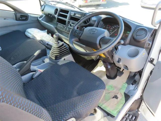 日野デュトロタンク車（タンクローリー）小型（2t・3t）[写真08]