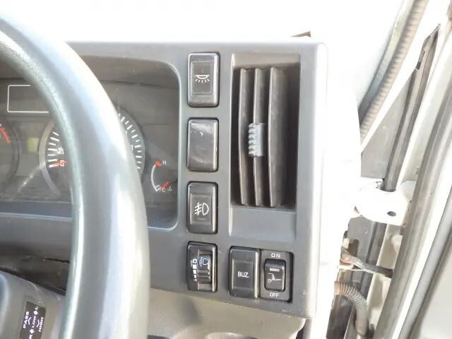 マツダタイタン平ボディ小型（2t・3t）[写真11]