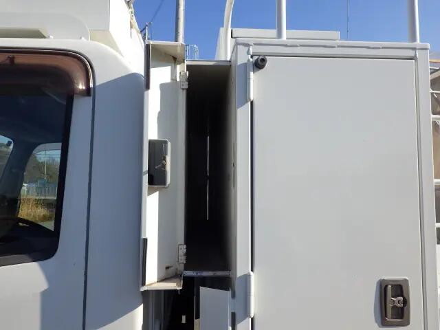 マツダタイタン平ボディ小型（2t・3t）[写真19]