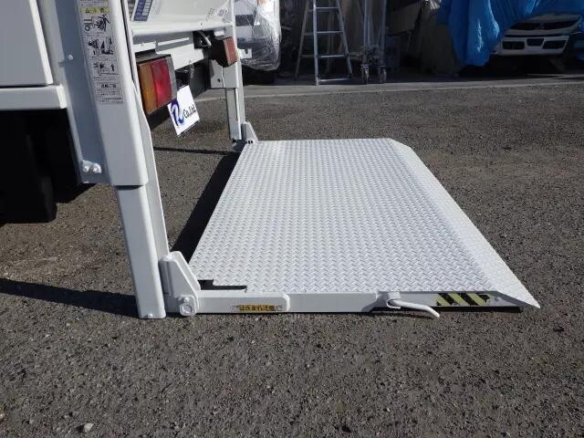 マツダタイタン平ボディ小型（2t・3t）[写真26]