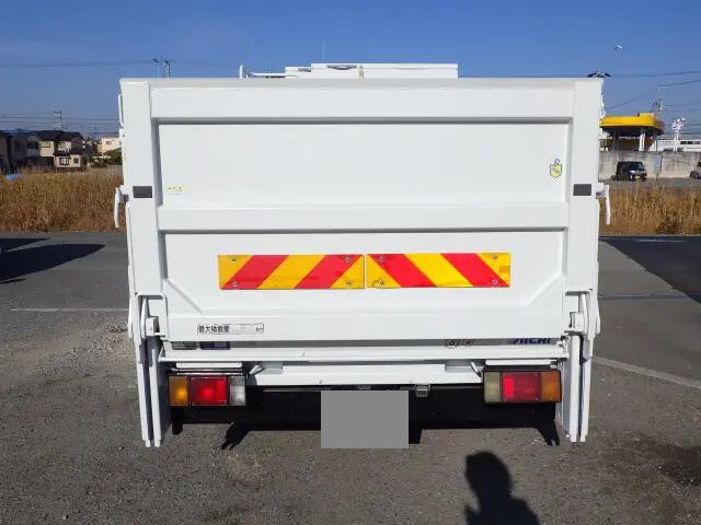 マツダタイタン平ボディ小型（2t・3t）[写真05]