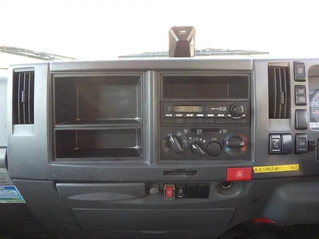 マツダタイタン平ボディ小型（2t・3t）[写真08]