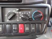 トヨタダイナ平ボディ小型（2t・3t）[写真12]