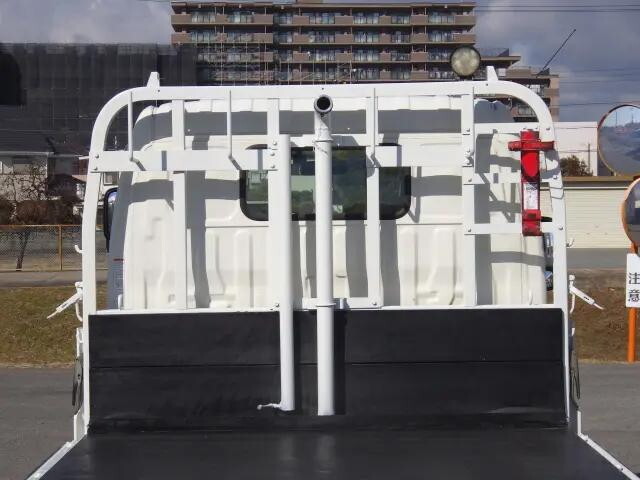 トヨタダイナ平ボディ小型（2t・3t）[写真17]