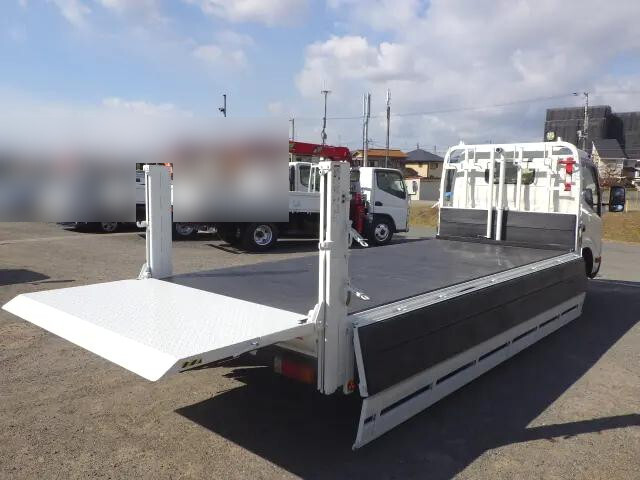 トヨタダイナ平ボディ小型（2t・3t）[写真19]