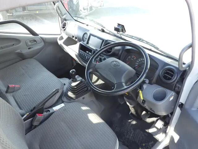 トヨタダイナ平ボディ小型（2t・3t）[写真07]