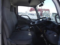 トヨタダイナ平ボディ小型（2t・3t）[写真09]