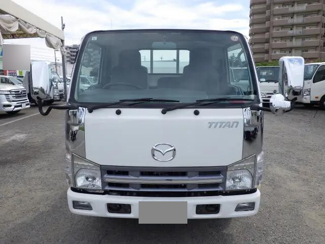 マツダタイタン平ボディ小型（2t・3t）[写真04]