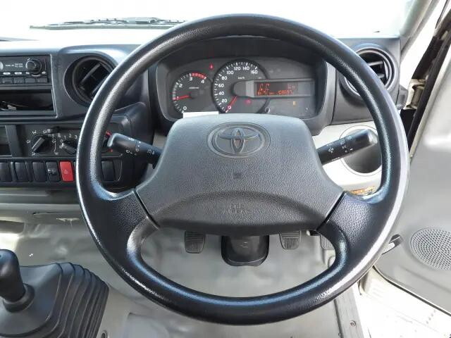 トヨタダイナクレーン3段小型（2t・3t）[写真14]