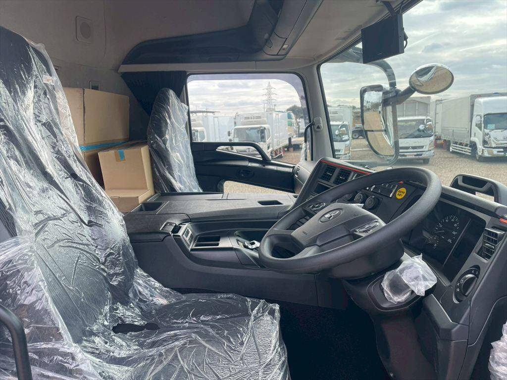 三菱ふそうスーパーグレートトレーラーヘッド（トラクターヘッド）大型（10t）[写真19]