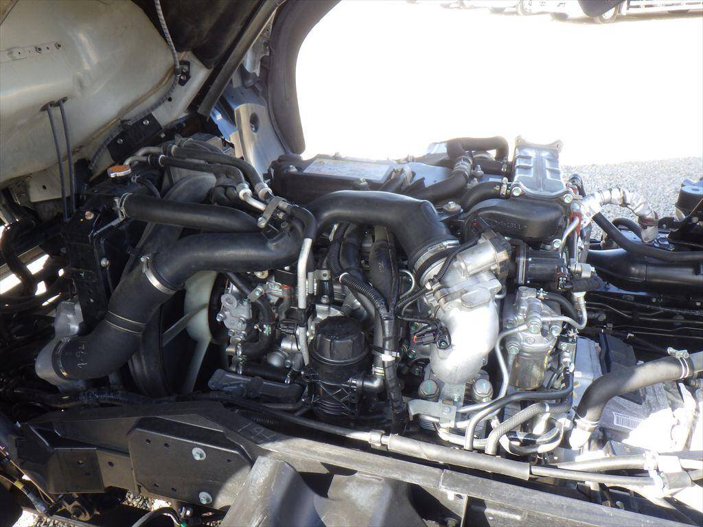 いすゞフォワードクレーン6段中型（4t）[写真15]