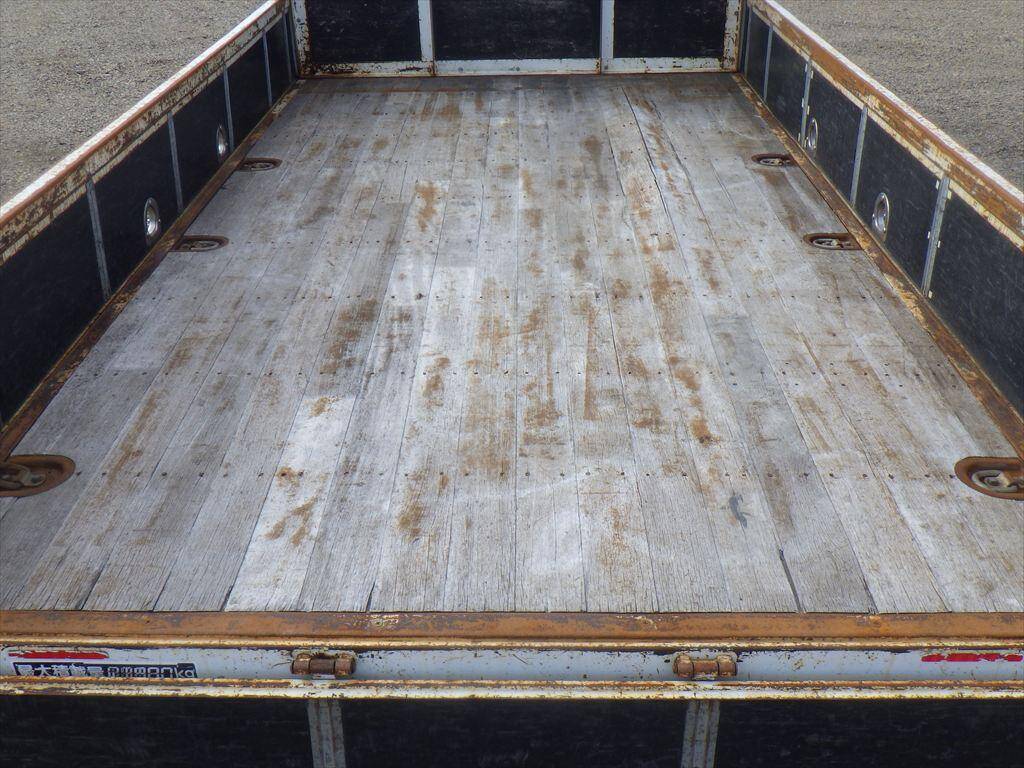 いすゞフォワードクレーン6段中型（4t）[写真08]