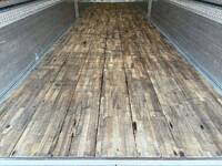 日野プロフィアアルミウイング大型（10t）[写真09]