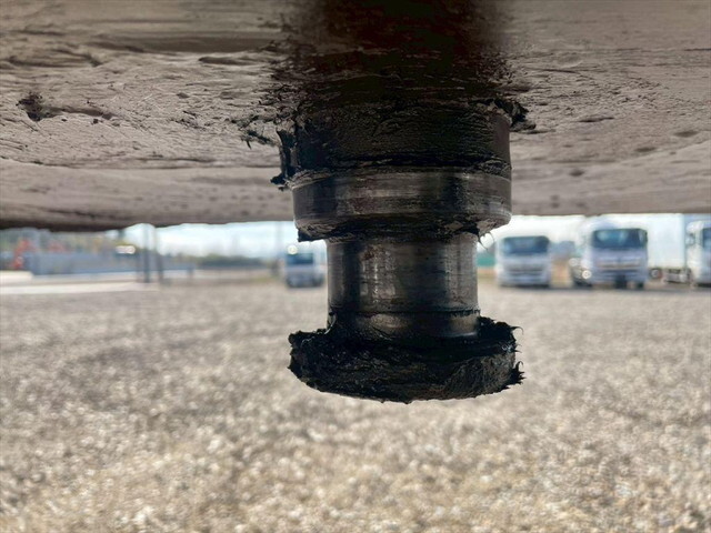 日野プロフィアトレーラーヘッド（トラクターヘッド）大型（10t）[写真34]