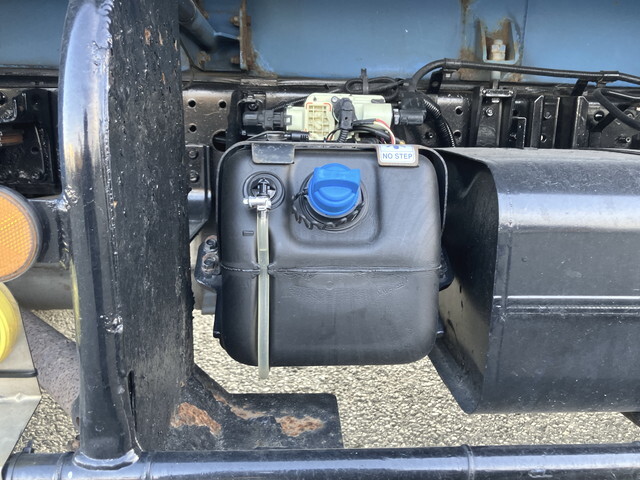 三菱ふそうキャンターパッカー車（塵芥車）小型（2t・3t）[写真19]