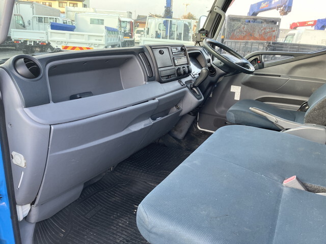 三菱ふそうキャンターパッカー車（塵芥車）小型（2t・3t）[写真31]