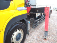 UDトラックスクオンクレーン4段大型（10t）[写真11]